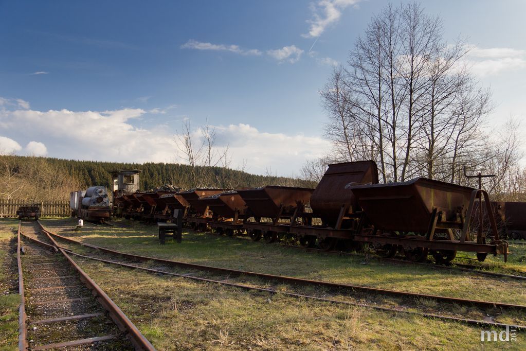 Ottiliae-Schacht: Förderbahn bei Sonnenschein