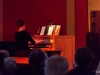 Nicole Heartseeker an ihrer Orgel
