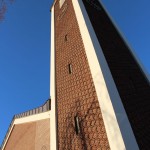 Die Kirche im Sonnenschein